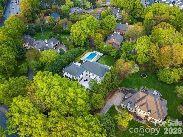 4407 Oglukian Road, Charlotte, NC 28226