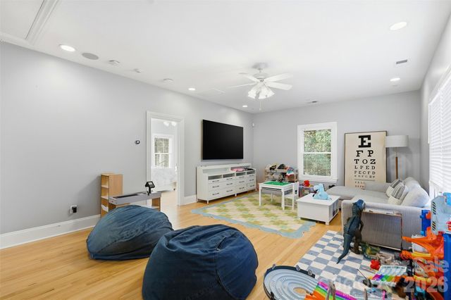 4407 Oglukian Road, Charlotte, NC 28226