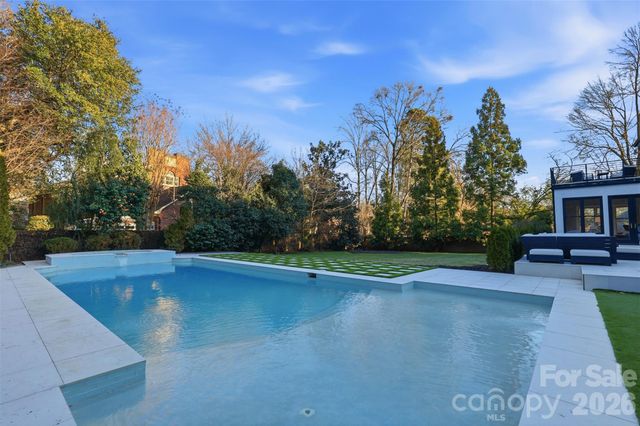 4407 Oglukian Road, Charlotte, NC 28226