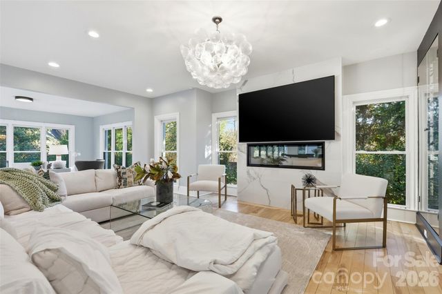 4407 Oglukian Road, Charlotte, NC 28226