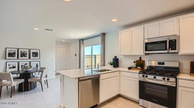 17396 N Del Mar Avenue, Maricopa, AZ 85138