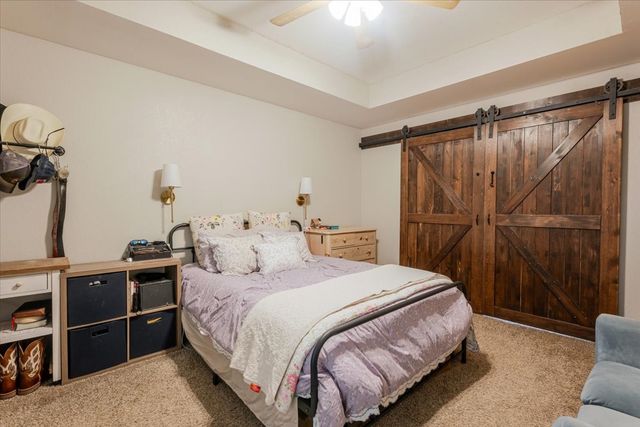 201 Oakridge Drive, Weatherford, TX 76086
