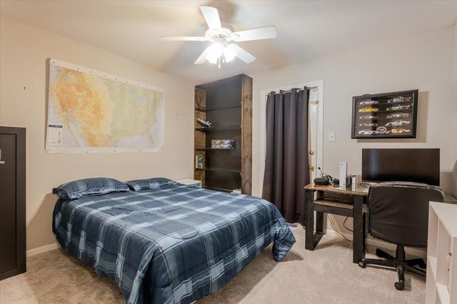 201 Oakridge Drive, Weatherford, TX 76086