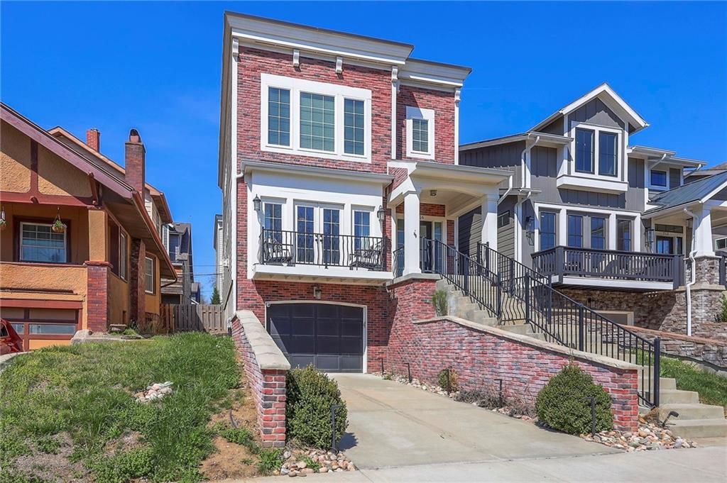 716 W 45th Street, Kansas City, MO 64111