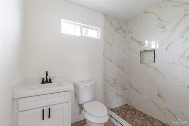 1315 Carlos Drive, Alamo, TX 78516