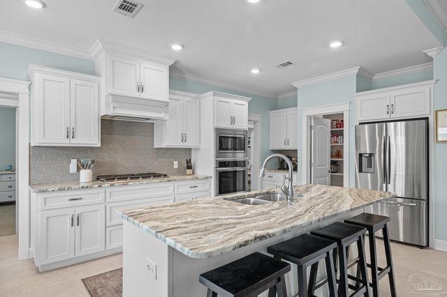 6059 Huntington Creek Blvd, Pensacola, FL 32526