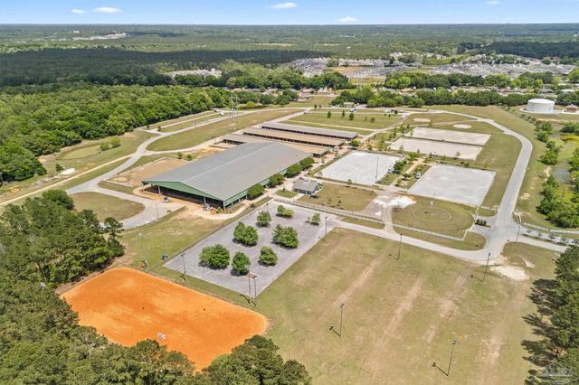 6059 Huntington Creek Blvd, Pensacola, FL 32526