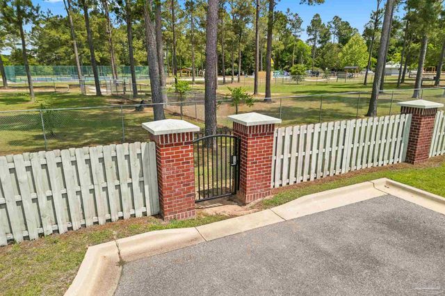 6059 Huntington Creek Blvd, Pensacola, FL 32526