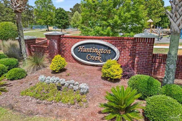 6059 Huntington Creek Blvd, Pensacola, FL 32526