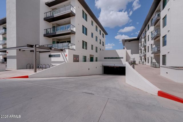 7300 E EARLL Drive 4015, Scottsdale, AZ 85251