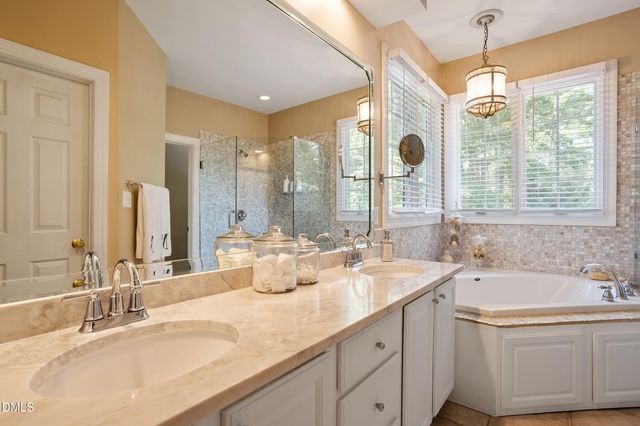 207 Telluride Trail, Chapel Hill, NC 27514