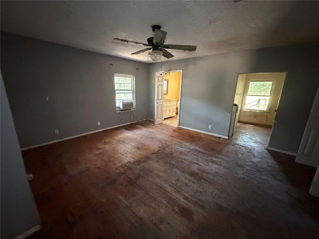 28192 May Road, Splendora, TX 77372
