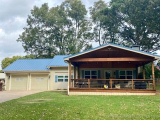8908 Pear Street, Kingston, OK 73439
