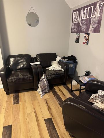 1008 Adams Street, Grand Rapids, MI 49507