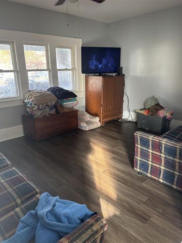 1008 Adams Street, Grand Rapids, MI 49507