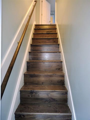 1008 Adams Street, Grand Rapids, MI 49507