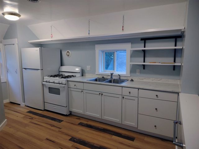 1008 Adams Street, Grand Rapids, MI 49507