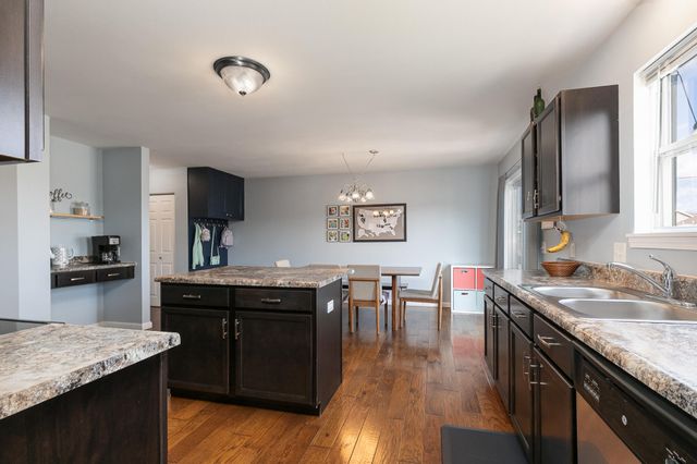 5504 Faust Avenue, Springfield, MO 65810