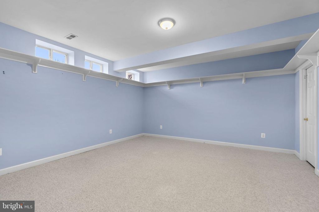 Image 61 of property listing at 11009 BITTERSWEET CT, Ellicott City, MD 21042