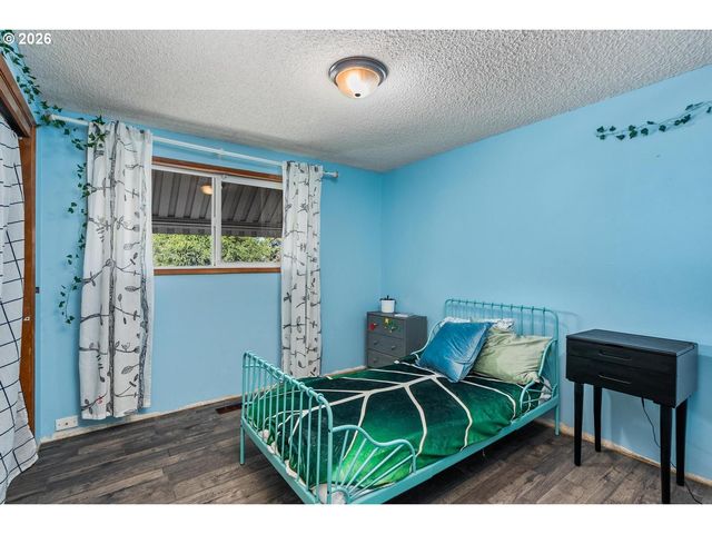4574 Se 85TH Ave, Portland, OR 97266