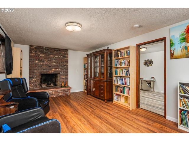 4574 Se 85TH Ave, Portland, OR 97266