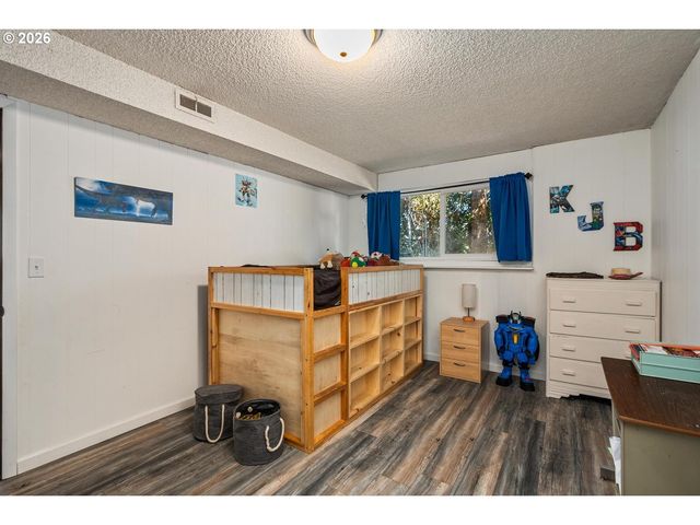 4574 Se 85TH Ave, Portland, OR 97266