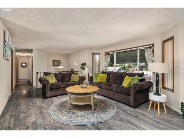 4574 Se 85TH Ave, Portland, OR 97266