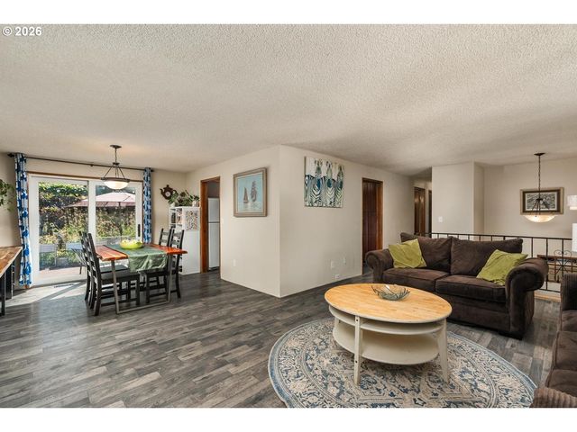 4574 Se 85TH Ave, Portland, OR 97266