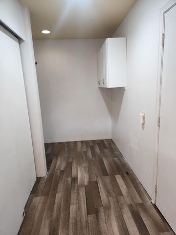 402 Emerald Circle, Medford, OR 97501