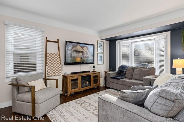 2654 Royal Avenue, Berkley, MI 48072