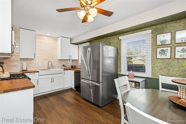 2654 Royal Avenue, Berkley, MI 48072