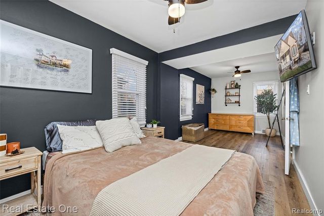 2654 Royal Avenue, Berkley, MI 48072