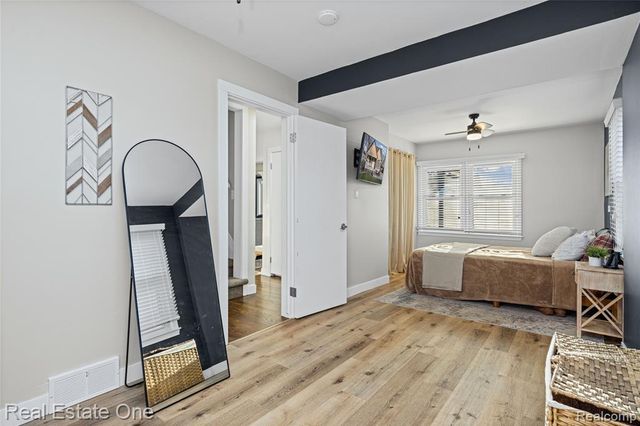 2654 Royal Avenue, Berkley, MI 48072