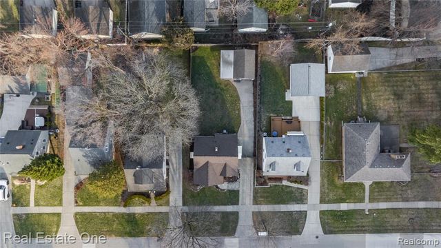 2654 Royal Avenue, Berkley, MI 48072