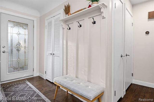 2654 Royal Avenue, Berkley, MI 48072