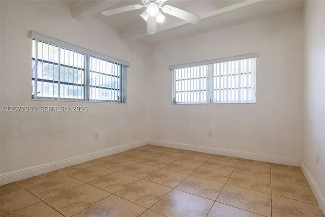 7620 SW 82nd St J102, Miami, FL 33143