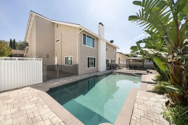 186 N Quail Lane, Orange, CA 92869
