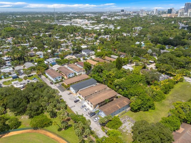 624 SW 16th Avenue C, Fort Lauderdale, FL 33312