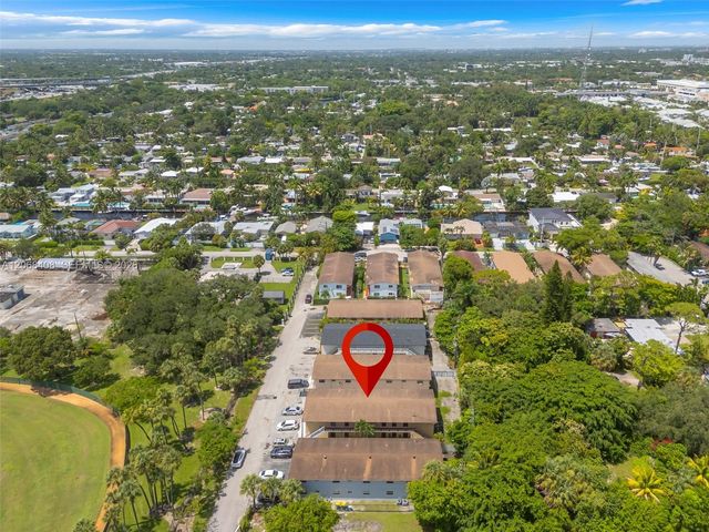 624 SW 16th Avenue C, Fort Lauderdale, FL 33312