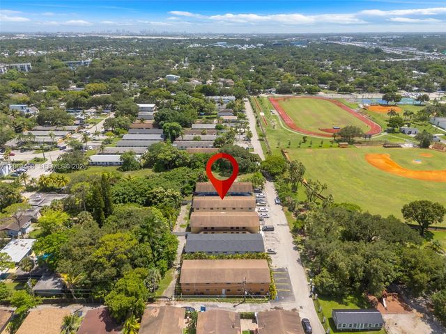 624 SW 16th Avenue C, Fort Lauderdale, FL 33312