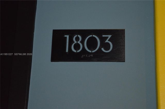 121 NE 34th St 1803, Miami, FL 33137