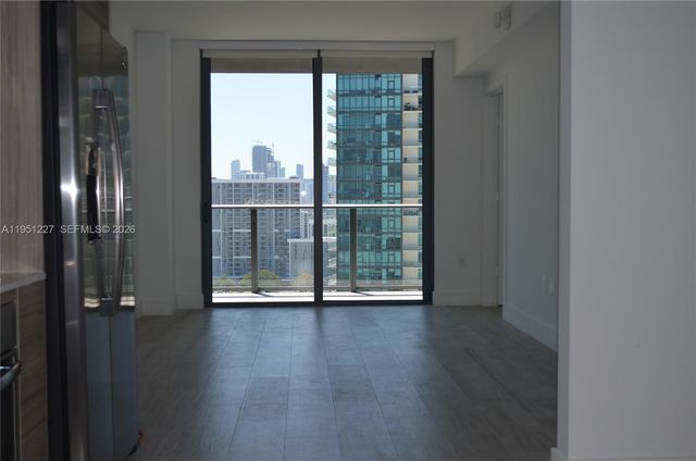 121 NE 34th St 1803, Miami, FL 33137