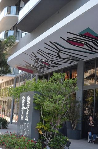 121 NE 34th St 1803, Miami, FL 33137