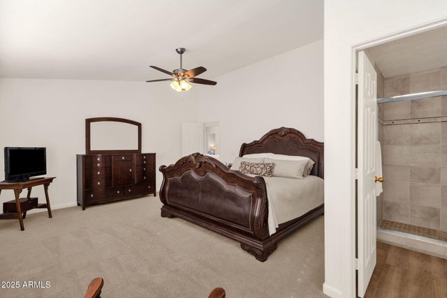 1678 E RAWHIDE Street, Gilbert, AZ 85296