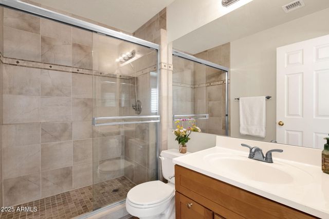 1678 E RAWHIDE Street, Gilbert, AZ 85296