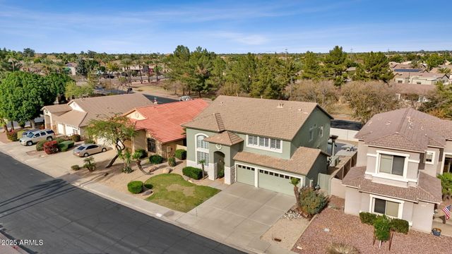 1678 E RAWHIDE Street, Gilbert, AZ 85296