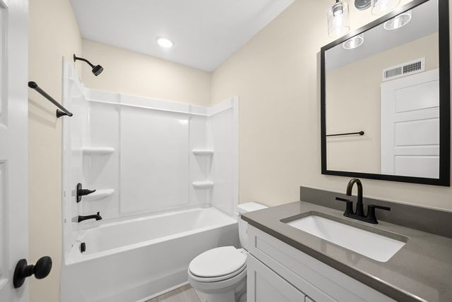 416 Old Major Ln, Hopkinsville, KY 42240