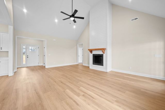 416 Old Major Ln, Hopkinsville, KY 42240