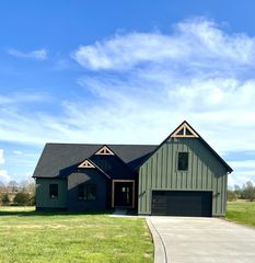 416 Old Major Ln, Hopkinsville, KY 42240