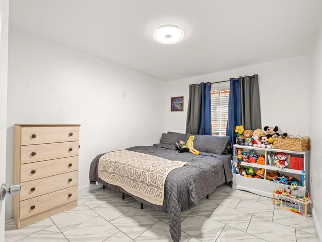 1012 Fedora Avenue, Clovis, CA 93612